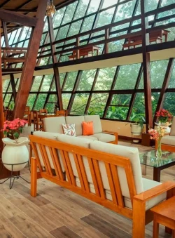 Lodge-1
