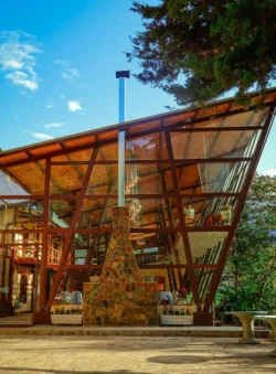 Lodge-3